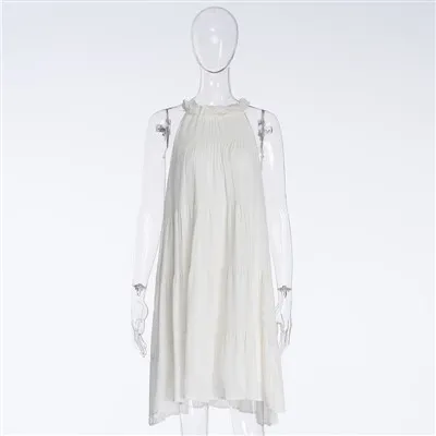 Como posso equipar um vestido formal azul brilhante para uma festa formal de ...